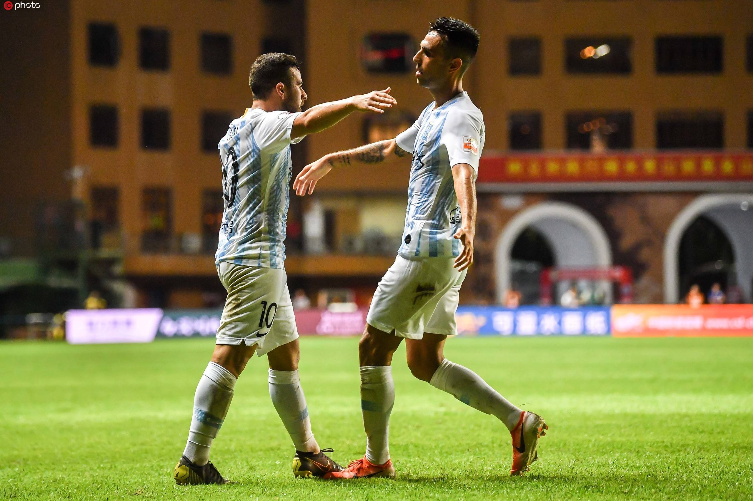 富力客场惊险获胜，中超壮举再现的简单介绍